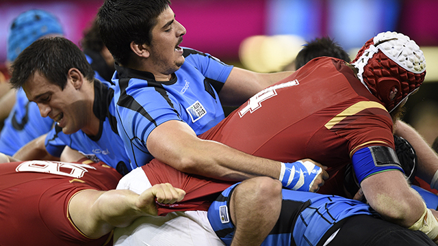 Tras ganarle 54/9 a Uruguay, Gales los invitó al vestuario